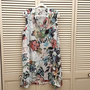 Melissa McCarthy Bib-front Floral Tank Size 2X